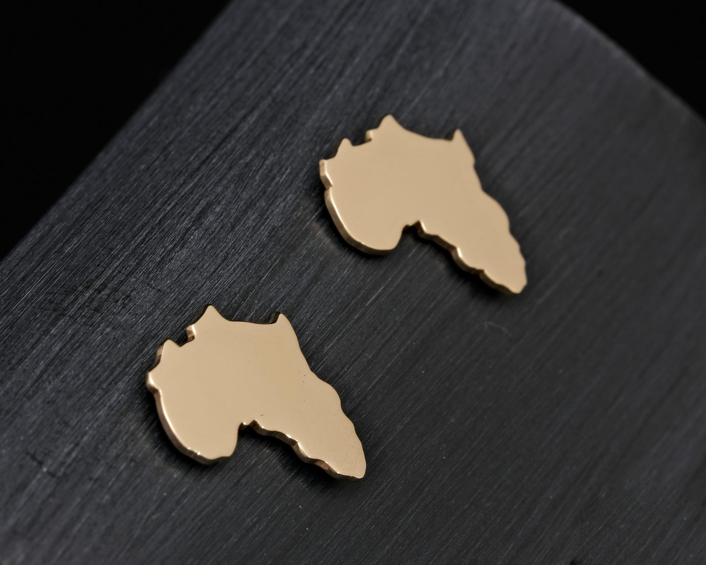 Medium Gold Africa Studs