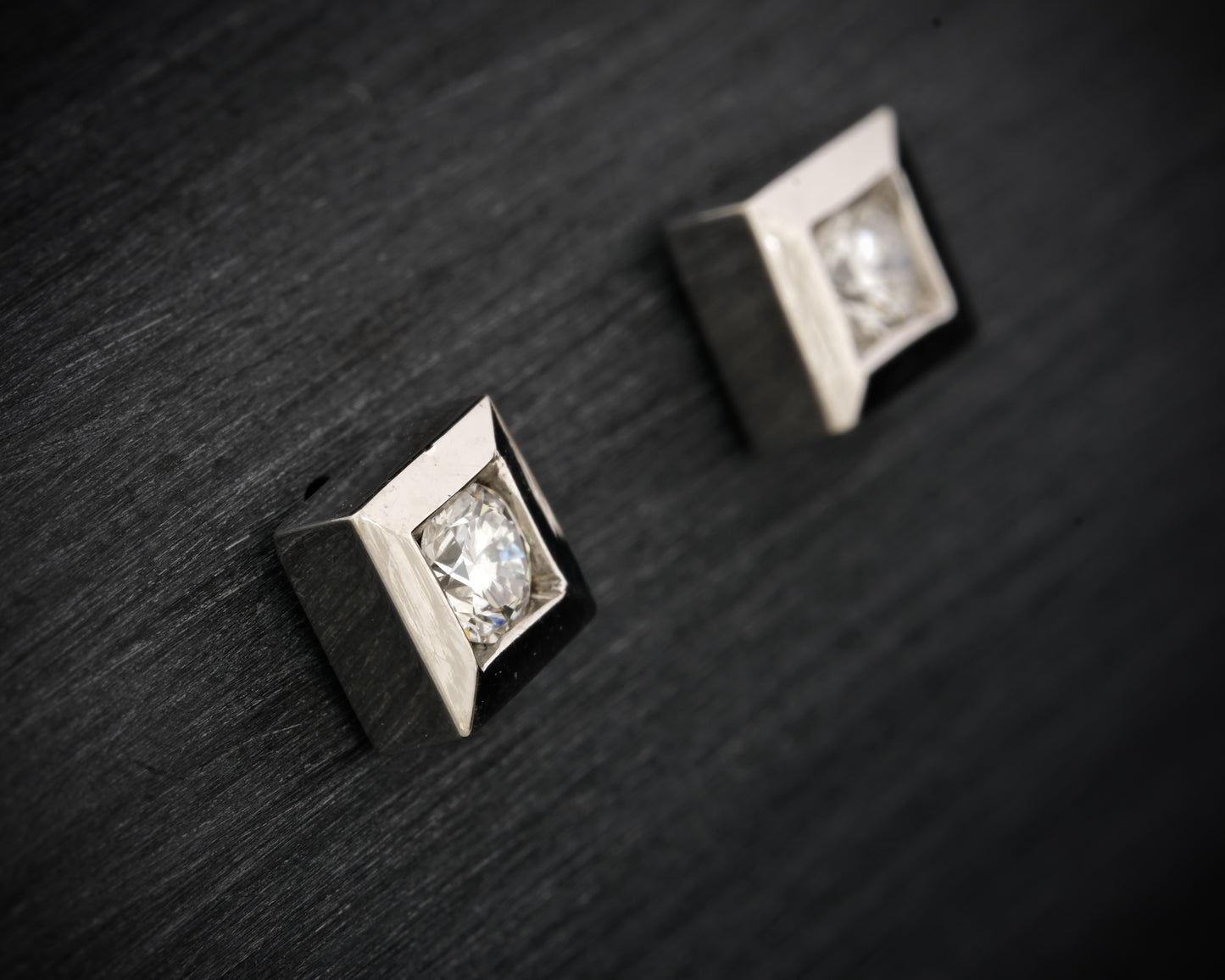 9ct White Gold & Lab Diamond Studs