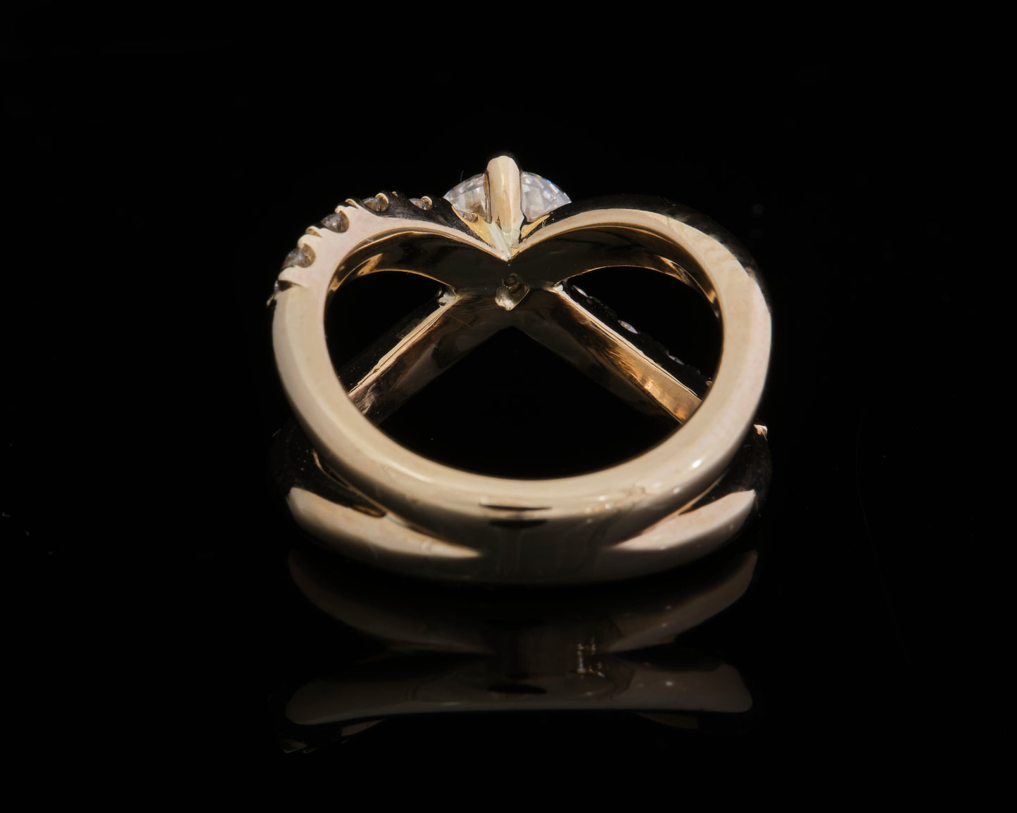 Lab Grown Diamond Cross-Over Ring