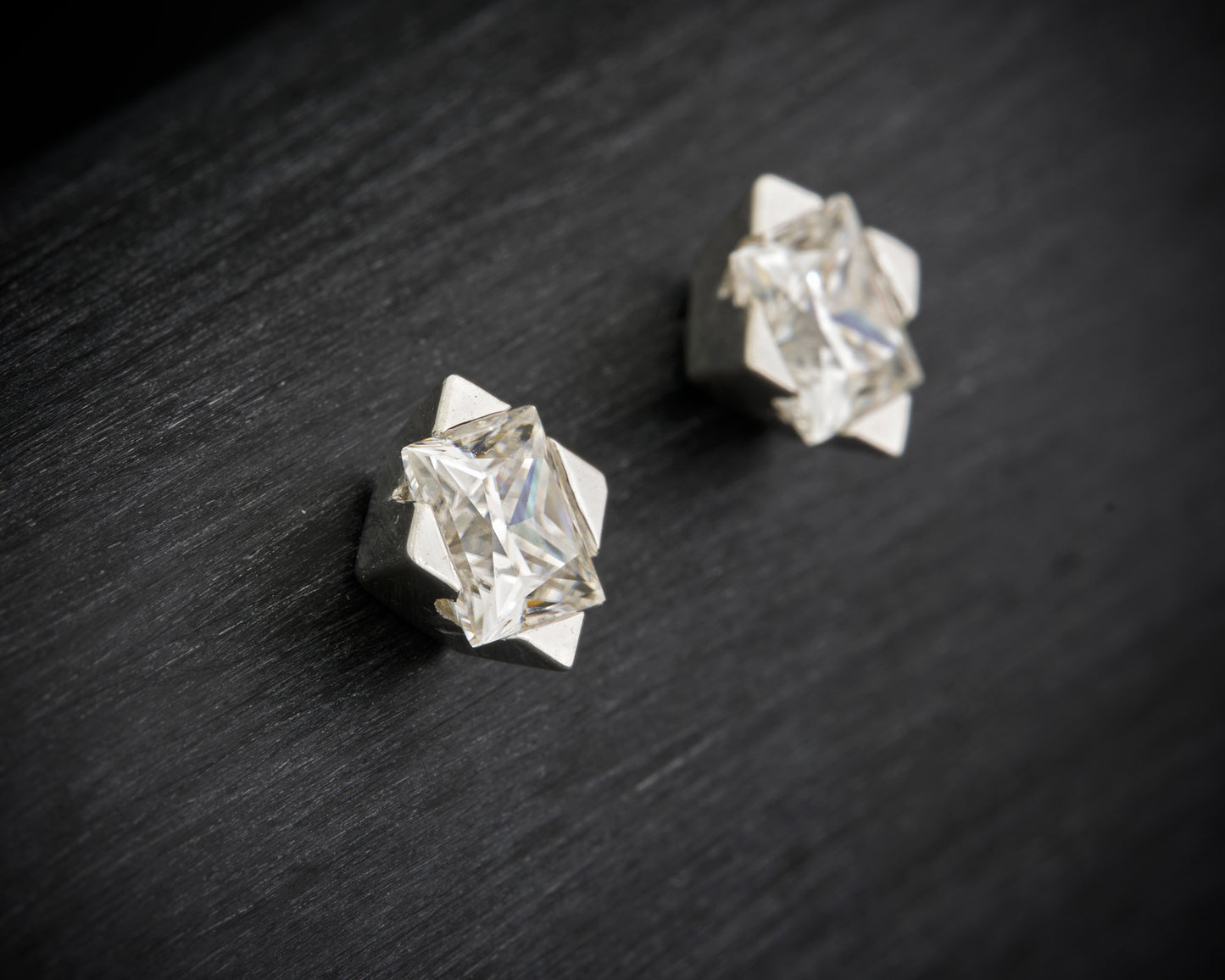 9ct White Gold and Moissanite studs