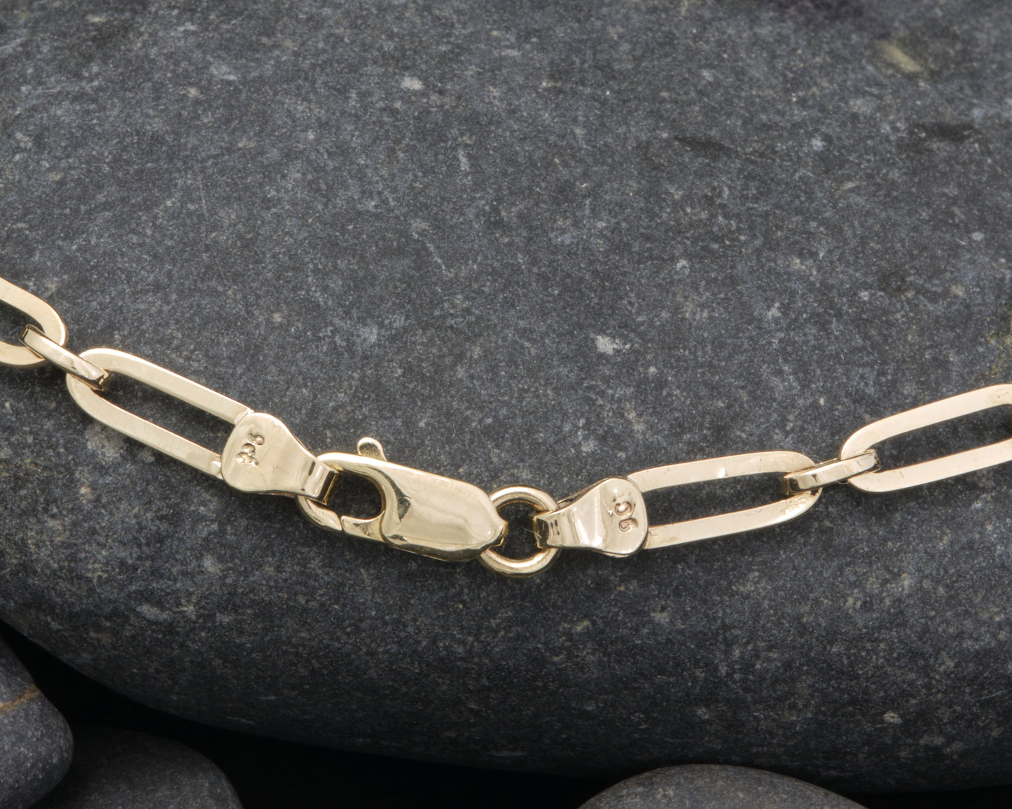 9ct Yellow Gold Flat Paperclip Bracelet