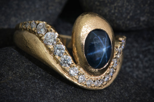 Star Sapphire and Lab Diamond Ring