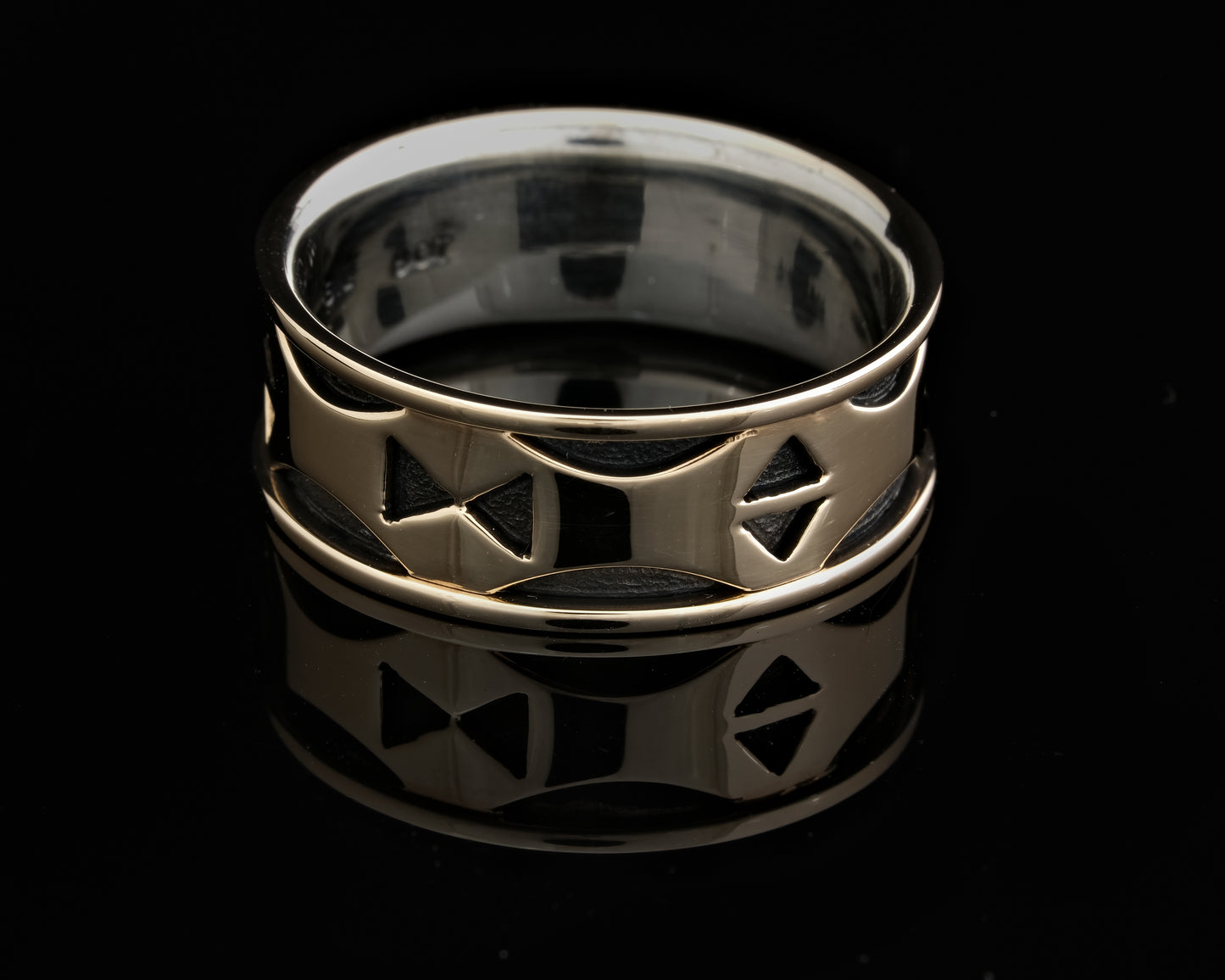 Gold and Silver Wedding Band