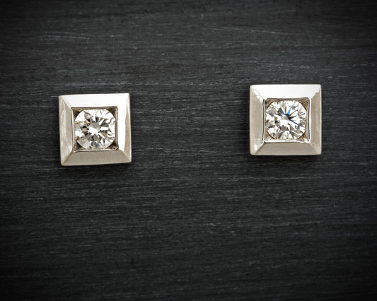 9ct White Gold & Lab Diamond Studs