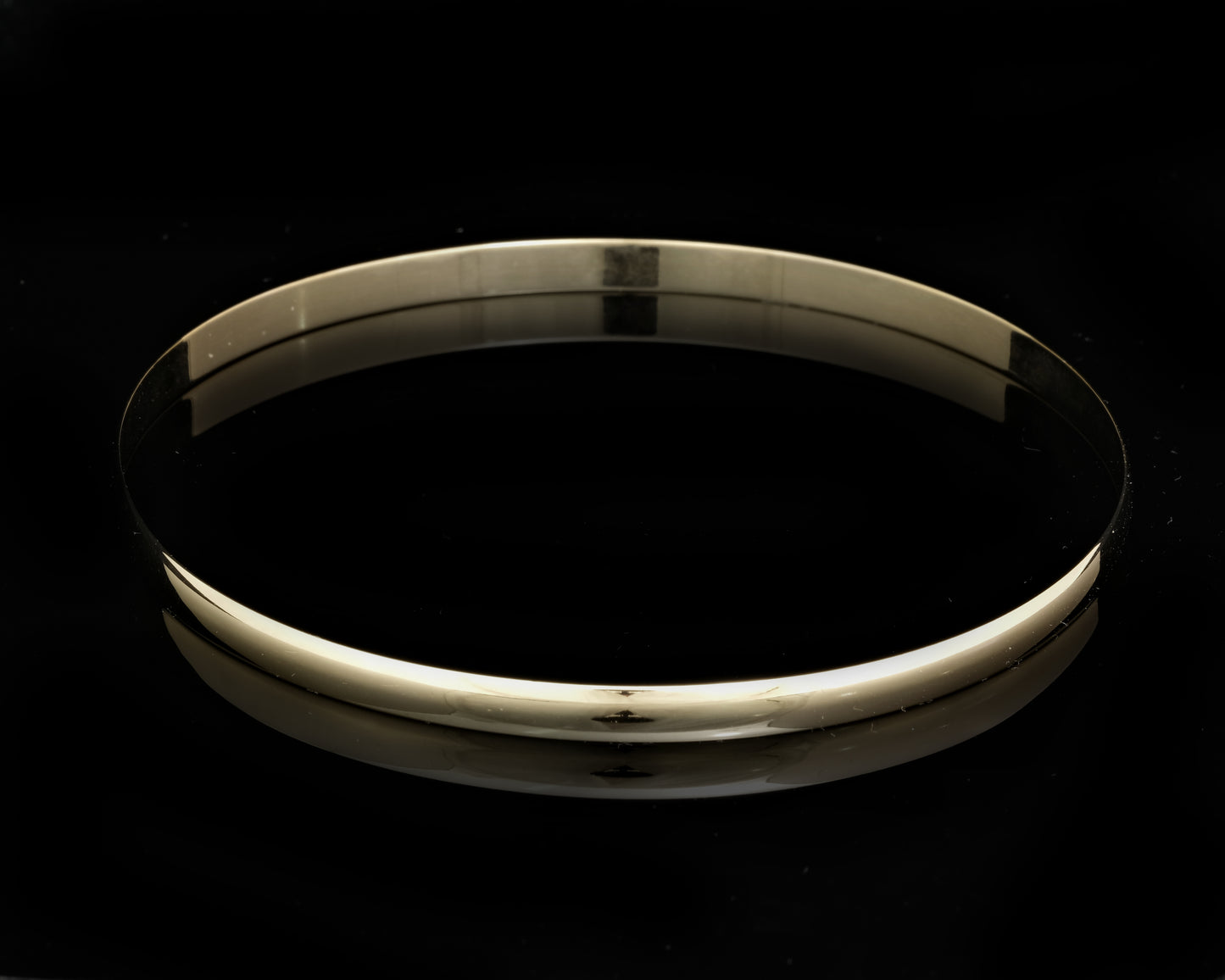 9ct Yellow gold D-Shape bangle