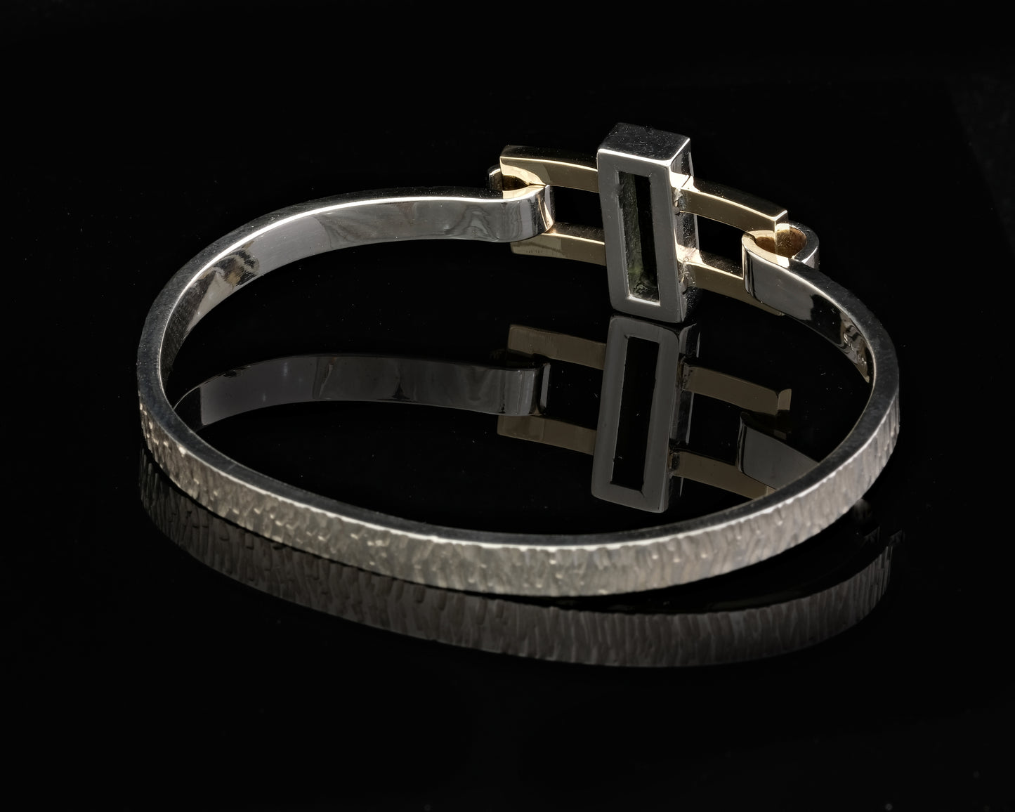 Green Tourmaline Tension Bangle