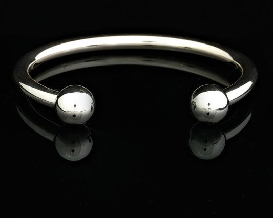 Silver Wrist Torque