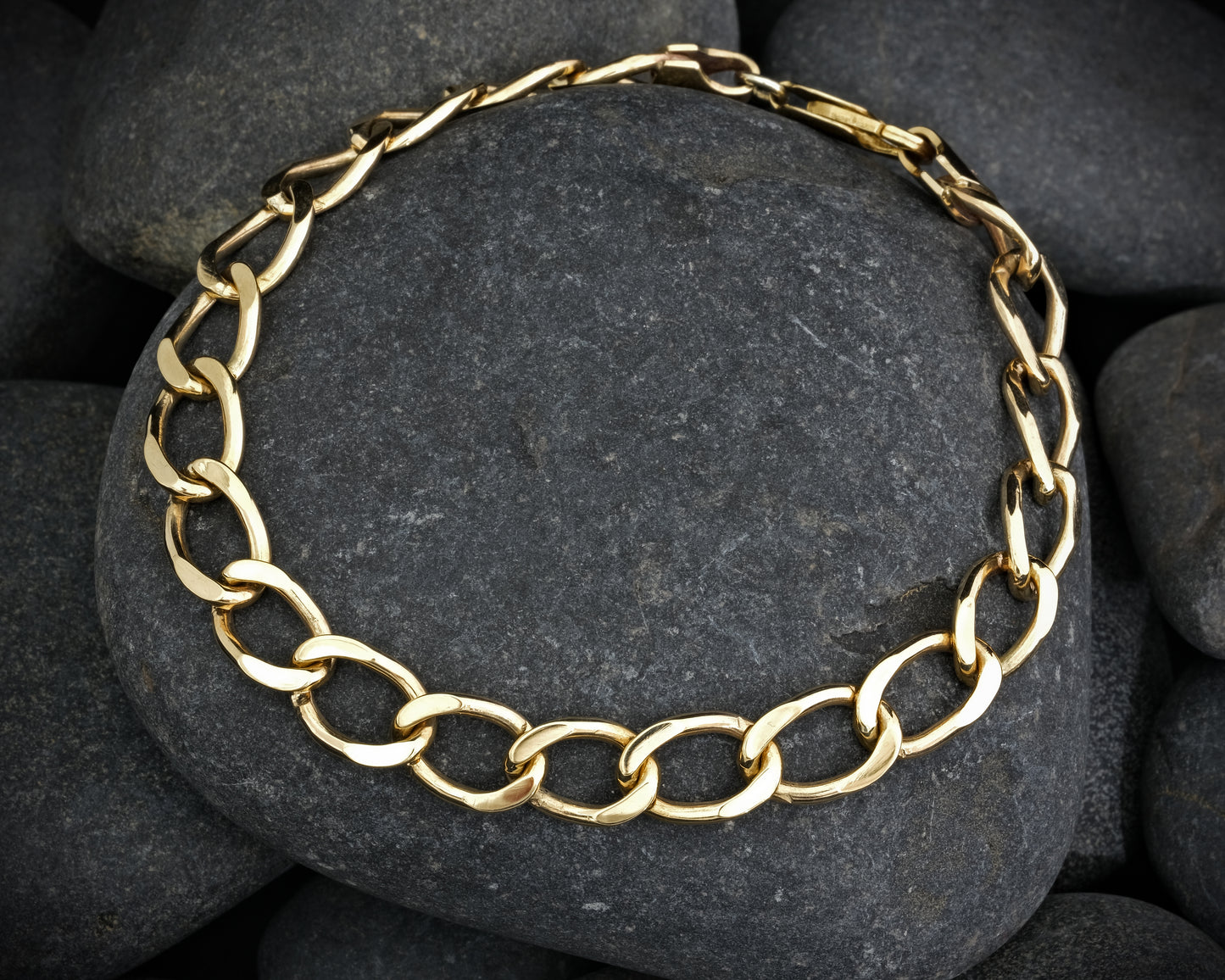 Gold Curb Link Bracelet