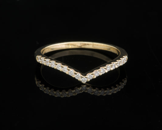 9ct Yellow Gold Wishbone Half Eternity Ring