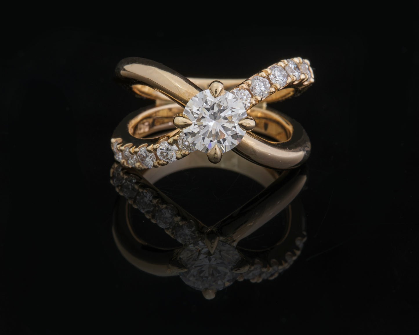 Lab Grown Diamond Cross-Over Ring