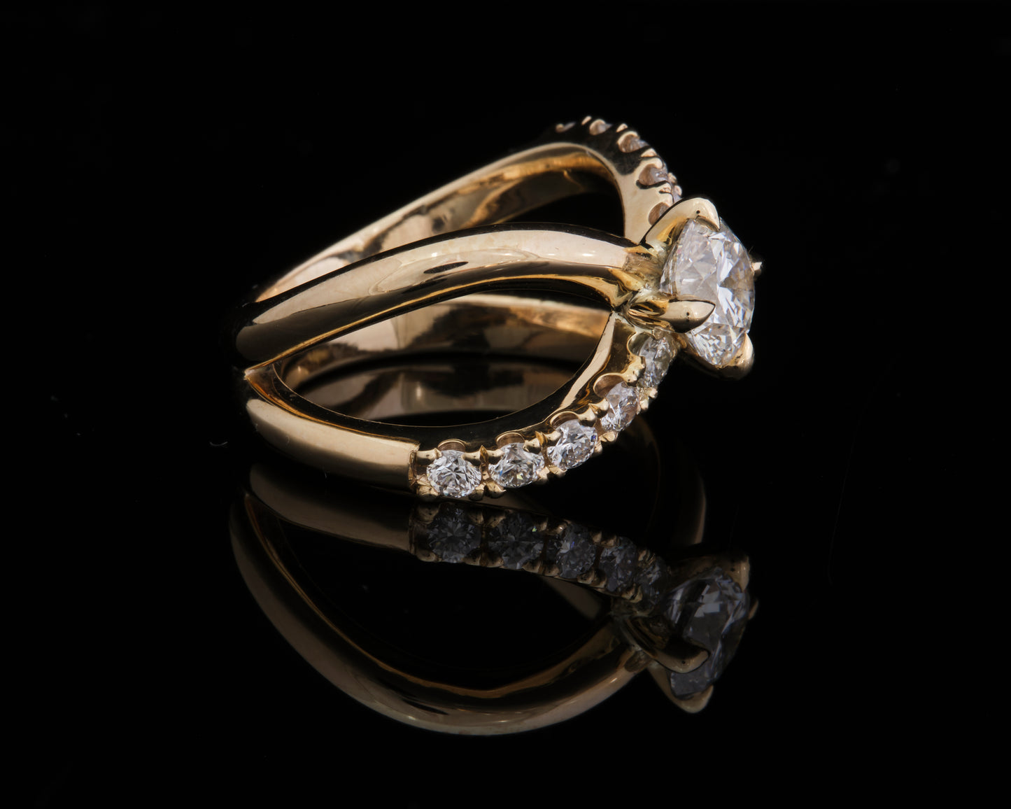 Lab Grown Diamond Cross-Over Ring
